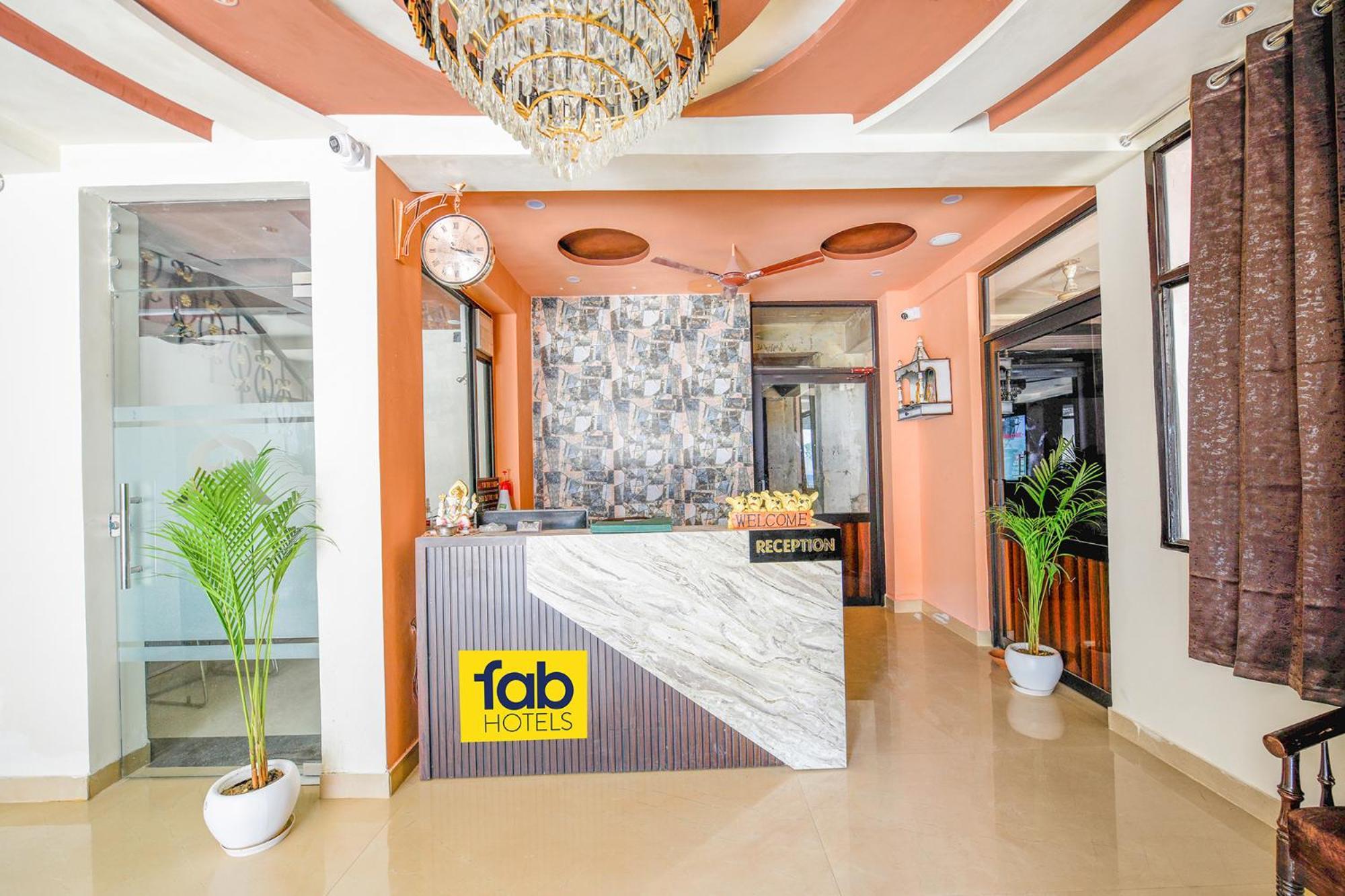 Fabhotel Royal Regency I Ludhiana Buitenkant foto